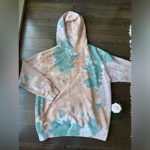 Nike Tie-Dye Outer Label Hoodie - Picture 8 of 15